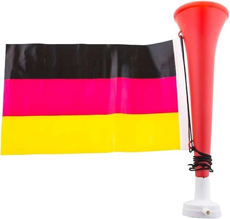 JUNG Forelle mit Flagge Deutschland Fußball Euro 2024 Hobby & Sport