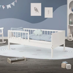 Kinderbett 70x140 cm mit Lattenrost und Rausfallschutz Weiß Kiefernholz ML-Design 505764