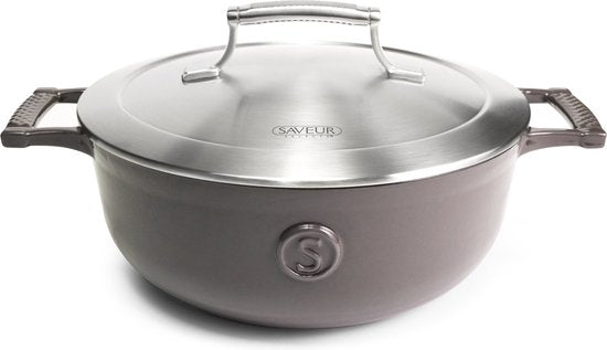 Saveur Selects - Voyage Kasserolle - Ø25 cm - Gusseisen - PFAS-frei - Induktion - Grau Wohnen & Kochen