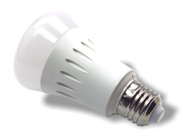 SE-1100-RGBW LED Leuchtmittel E27 7W 230V RGBW Farbmischung