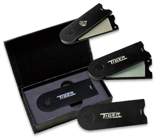TIGER Universal Lederformer